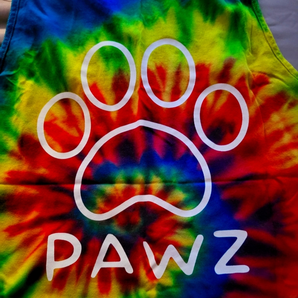 Pawz tie dye tank top unisex large, NWOT.